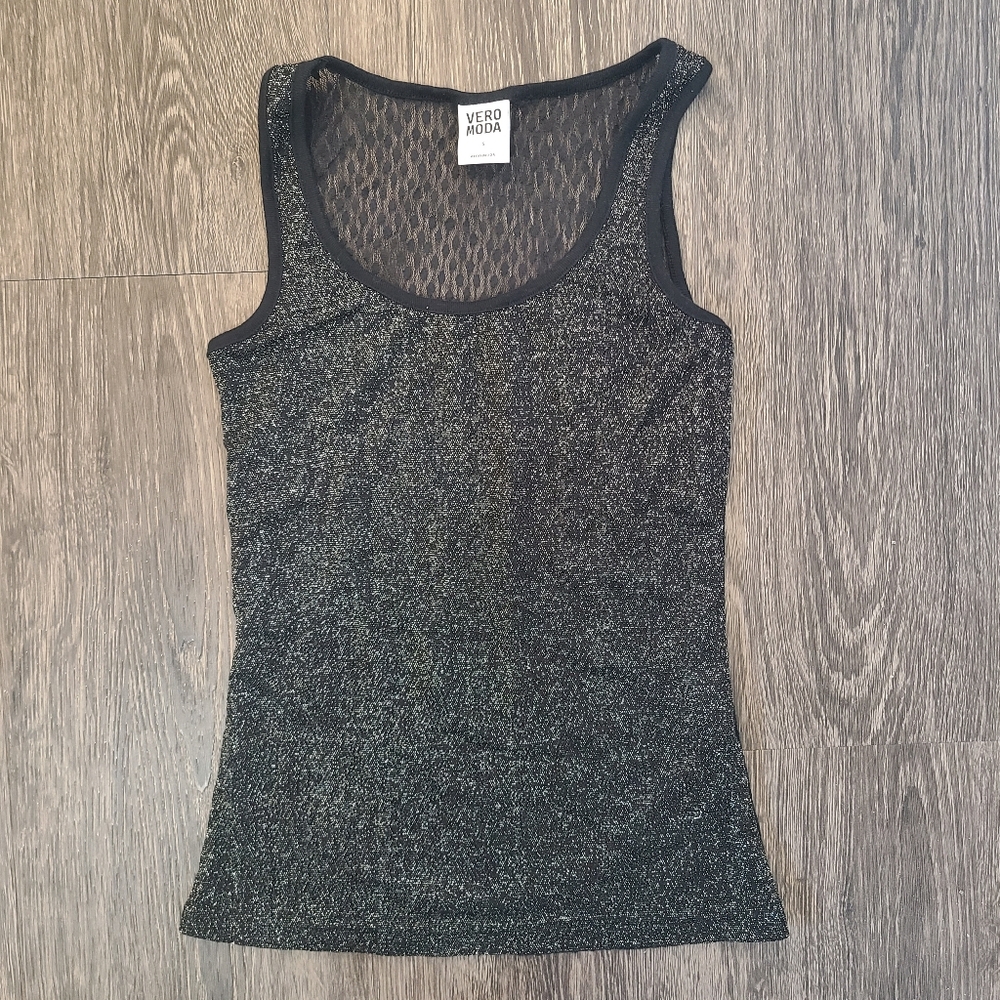 Vera Moda Muscle Tee